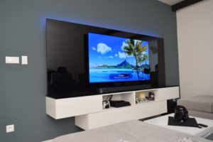 Home Interier Design a TV stěna